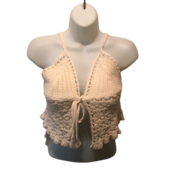 American Eagle Crochet Festival Cream Halter Top Sz. M Boho Chic Cropped Tied - Picture 9 of 10